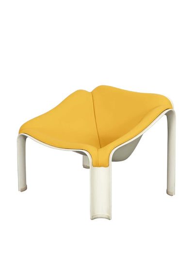 1stDibs Pierre Paulin F300 lounge chair at Collagerie