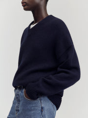 Navy Geelong wool Balla slouch v-neck