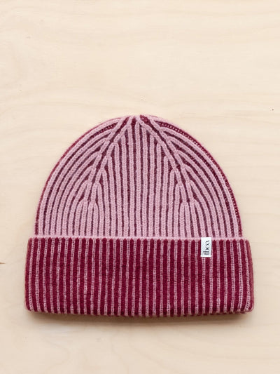 TBCo Cashmere and merino two-tone beanie in pink at Collagerie