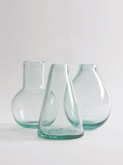 Kalinko Zomi bud vases, set of 3 at Collagerie