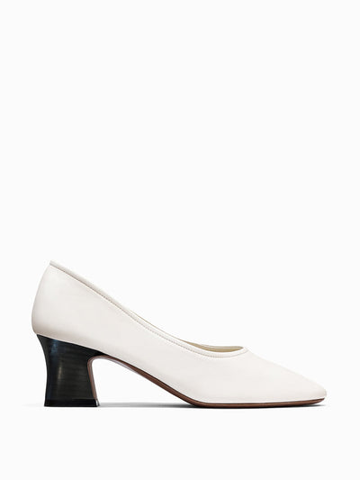 NEOUS Cream Ceibo pumps at Collagerie