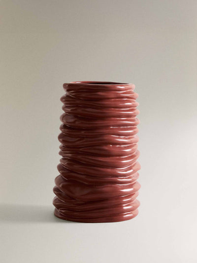 Zara Home x Collagerie Wavy ceramic vase at Collagerie
