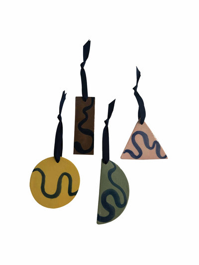 KS Creative Pottery Collagerie x KS.Creative.Pottery hanging decorations, set of 4 at Collagerie