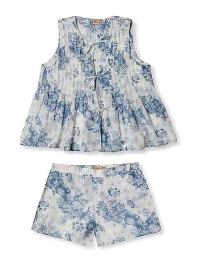 Desmond & Dempsey Pleated cami top and shorts set flowers of time print blue at Collagerie