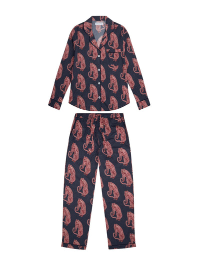 Desmond & Dempsey Long pyjama set sansindo tiger print in navy and pink at Collagerie