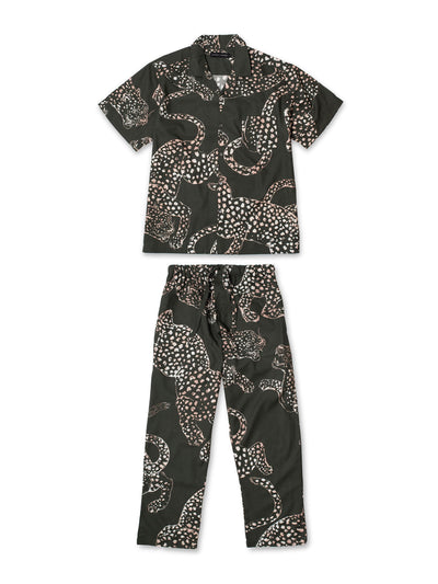Desmond & Dempsey Men’s The Jag print cuban long pyjama set at Collagerie
