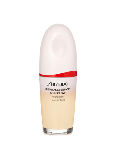 Shiseido Revitalessence glow foundation at Collagerie