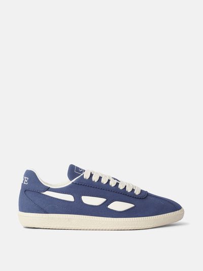 SAYE Modelo '70 trainer in blue at Collagerie