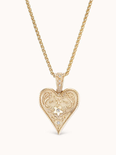 Marlo Laz Medium Southwestern heart wheat chain at Collagerie