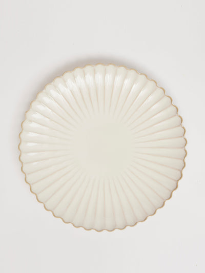 Maison Margaux Scallop dinner plates, set of 4 at Collagerie