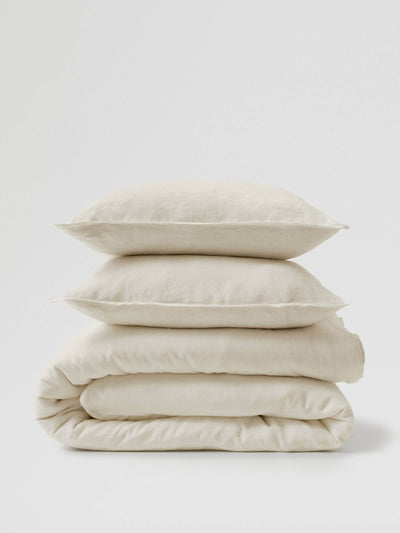 Mango Off-white linen bedding set at Collagerie