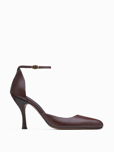 NEOUS Dark chocolate Nekkar pumps at Collagerie