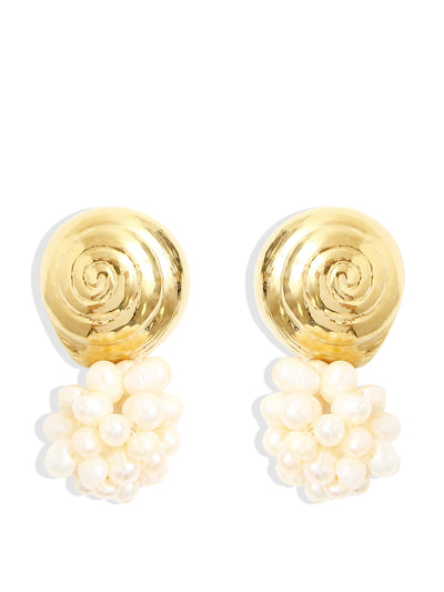 By Alona Gold with pearl Thia earrings at Collagerie