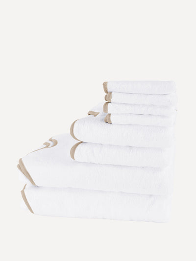 Rebecca Udall Signature Amelia scalloped bath towel bundle at Collagerie