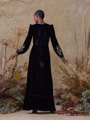 Selena black gown