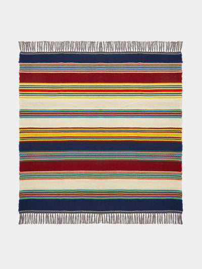 Fábrica Alentejana de Lanifícios Handwoven wool rug with fringe at Collagerie