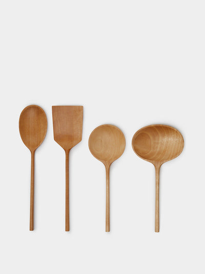 Jaejin Choi Hand-carved birch mixed utensils (set of 4) at Collagerie