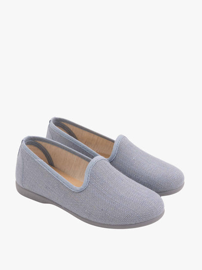 Amaia Linen slippers in indigo at Collagerie