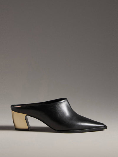 Vicenza Western mules at Collagerie