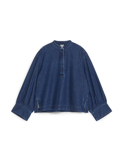 Arket Denim blouse at Collagerie