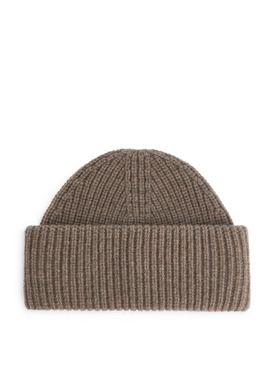 Arket Double-fold wool beanie at Collagerie