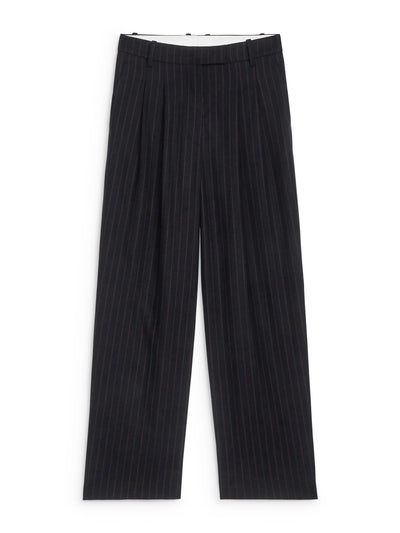 Arket Relaxed pleat trousers at Collagerie