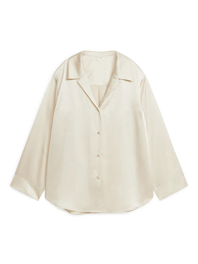 Arket Relaxed silk shirt at Collagerie