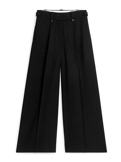 Arket Wide twill trousers at Collagerie