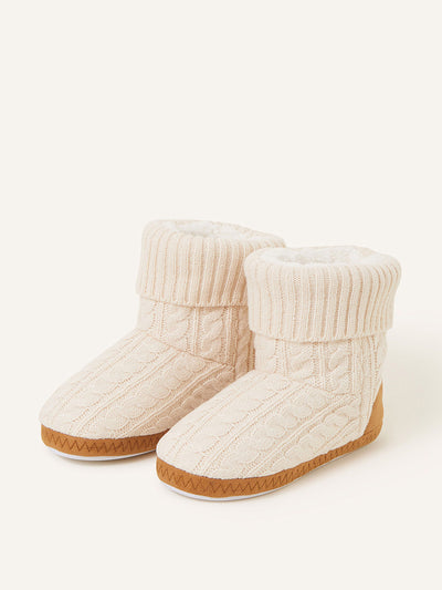 Accessorize Cable knitted slipper boots at Collagerie