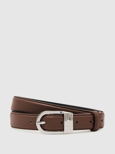 Reiss Hazel leather curved-buckle belt in chocolate at Collagerie