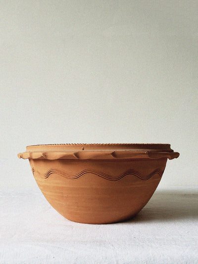 Bettina Ceramica Terracotta Onda bowl at Collagerie