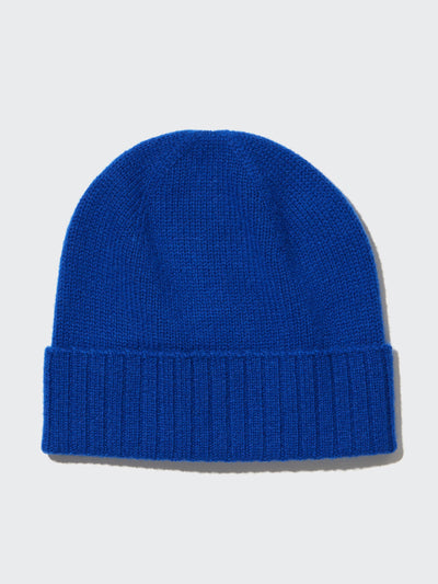 Uniqlo Cashmere blue knitted beanie hat at Collagerie