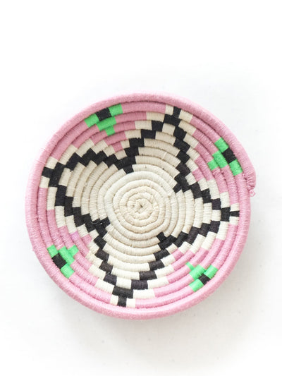 Boho Sahara Moroccan wool plate no.2 at Collagerie