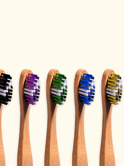 Brushbox Curvy bamboo toothbrushes (6 pack) at Collagerie