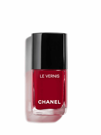 Chanel Le Vernis nail colour in Pompier at Collagerie