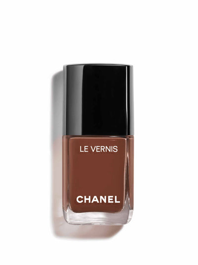 Chanel Le Vernis nail colour in 185 Faun at Collagerie