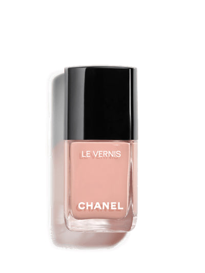 Chanel Nail vanish at Collagerie