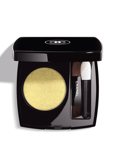 Chanel Ombre Essentielle eyeshadow at Collagerie