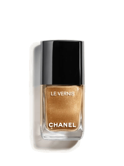 Chanel Le Vernis nail colour in 157 at Collagerie