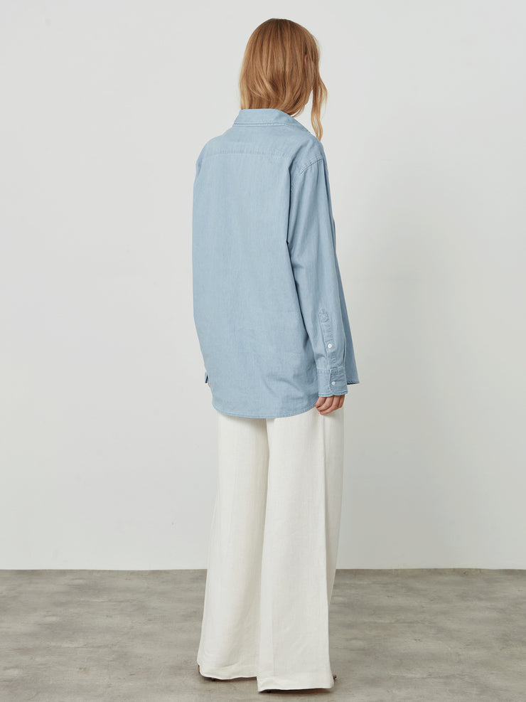 The Chessie chambray light blue shirt