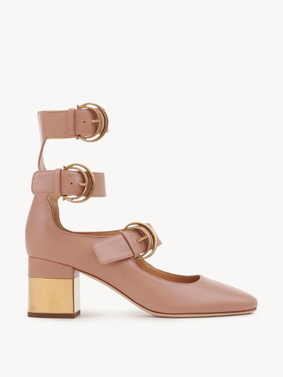 Chloé Alizè pumps at Collagerie