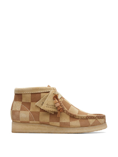 Clarks Wallabee boots in Maple Check at Collagerie