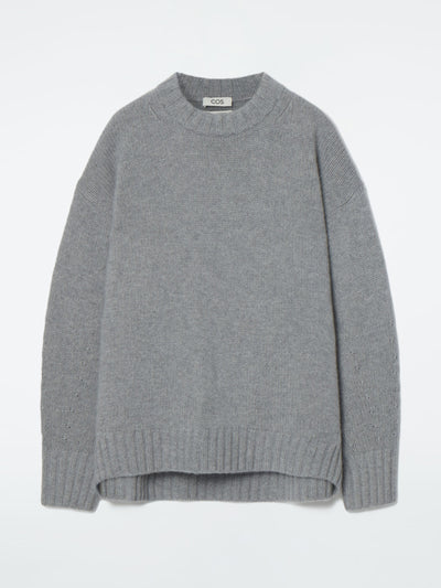 Cos Chunky pure cashmere crew-neck jumper at Collagerie