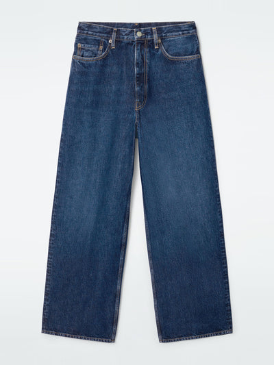 Cos Pool wide-leg jeans at Collagerie