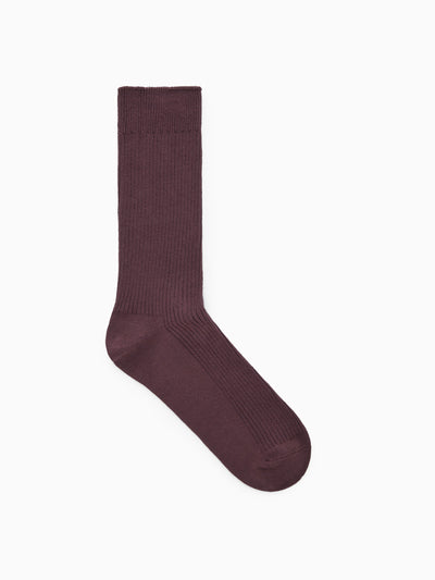 Cos Ribbed socks in Burgundy at Collagerie