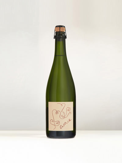 Drink Amie Sparkling white wine at Collagerie