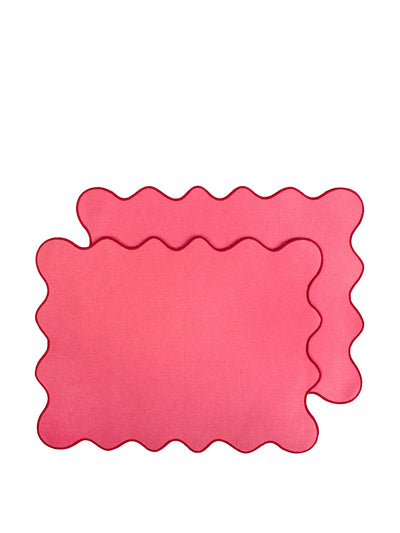 Dunelm Pink scalloped edge placemats (set of 2) at Collagerie
