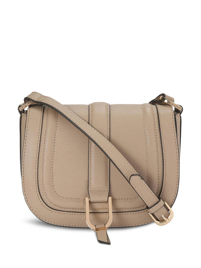 Carvela Mane saddle bag at Collagerie