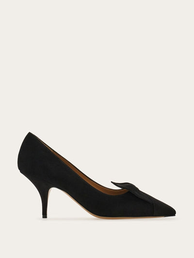 Ferragamo Bow pumps at Collagerie