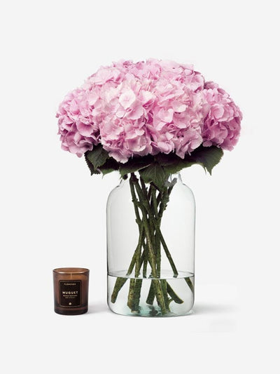 Flowerbx Pink Knickers Hydrangea bouquet (5 stems) at Collagerie
